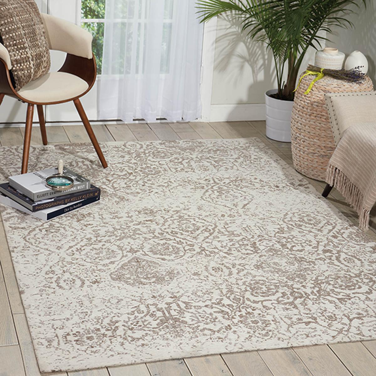 Damask Rugs DAS06 in Ivory by Nourison 152x213cm – image 1