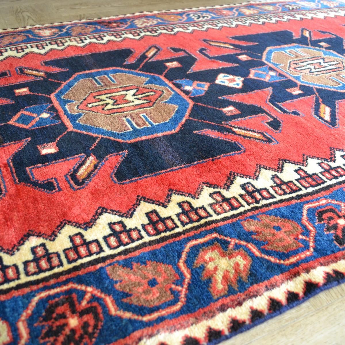 Hamadan 17201 Traditional Hand Knotted Wool Runner Rug in Red 296x112cm – image 4