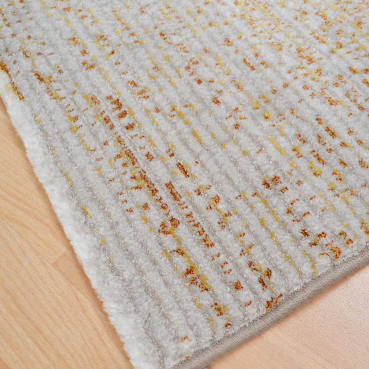Grandeur Traditional Damask Rugs in Gold&nbsp;200x290cm – image 2