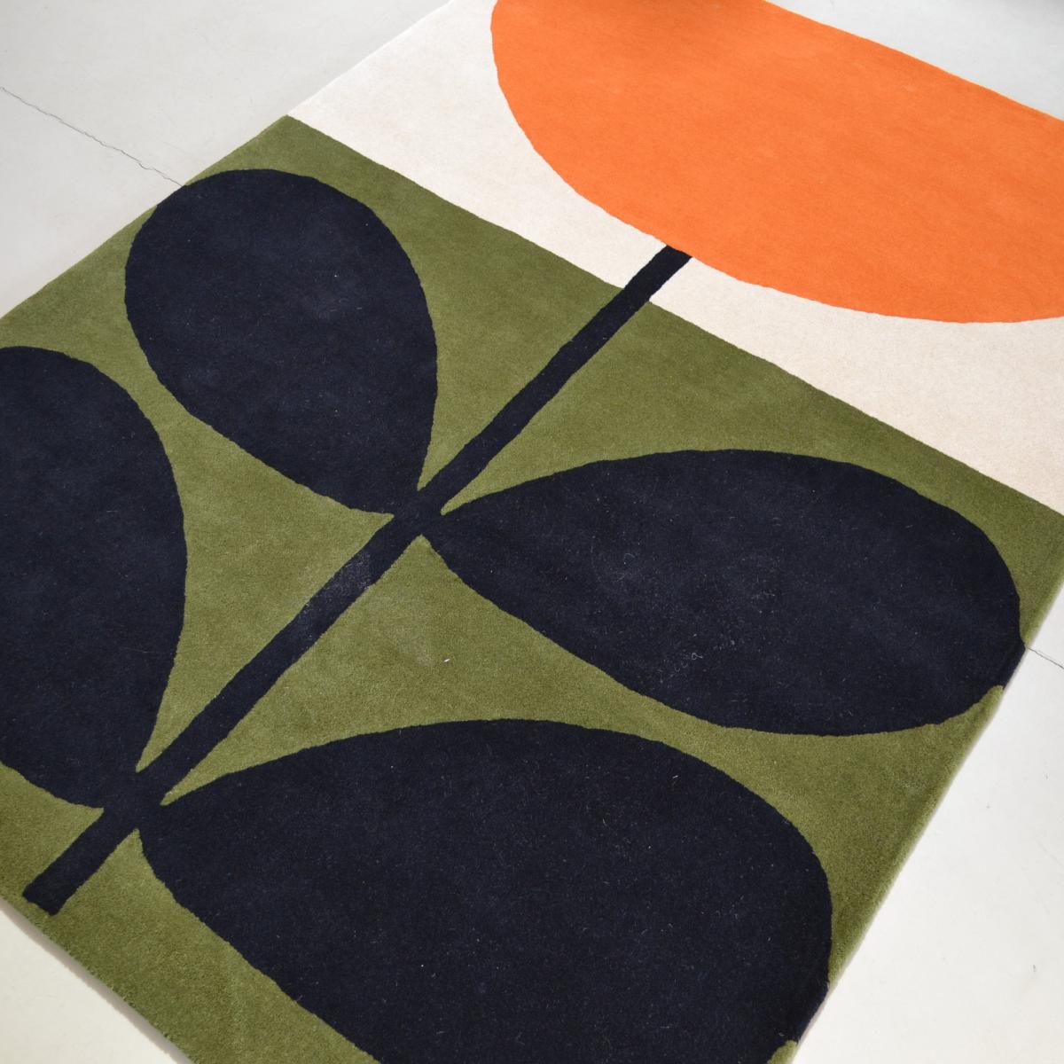 Stem Rugs 59803 in Black by Orla Kiely 200x280cm – image 3