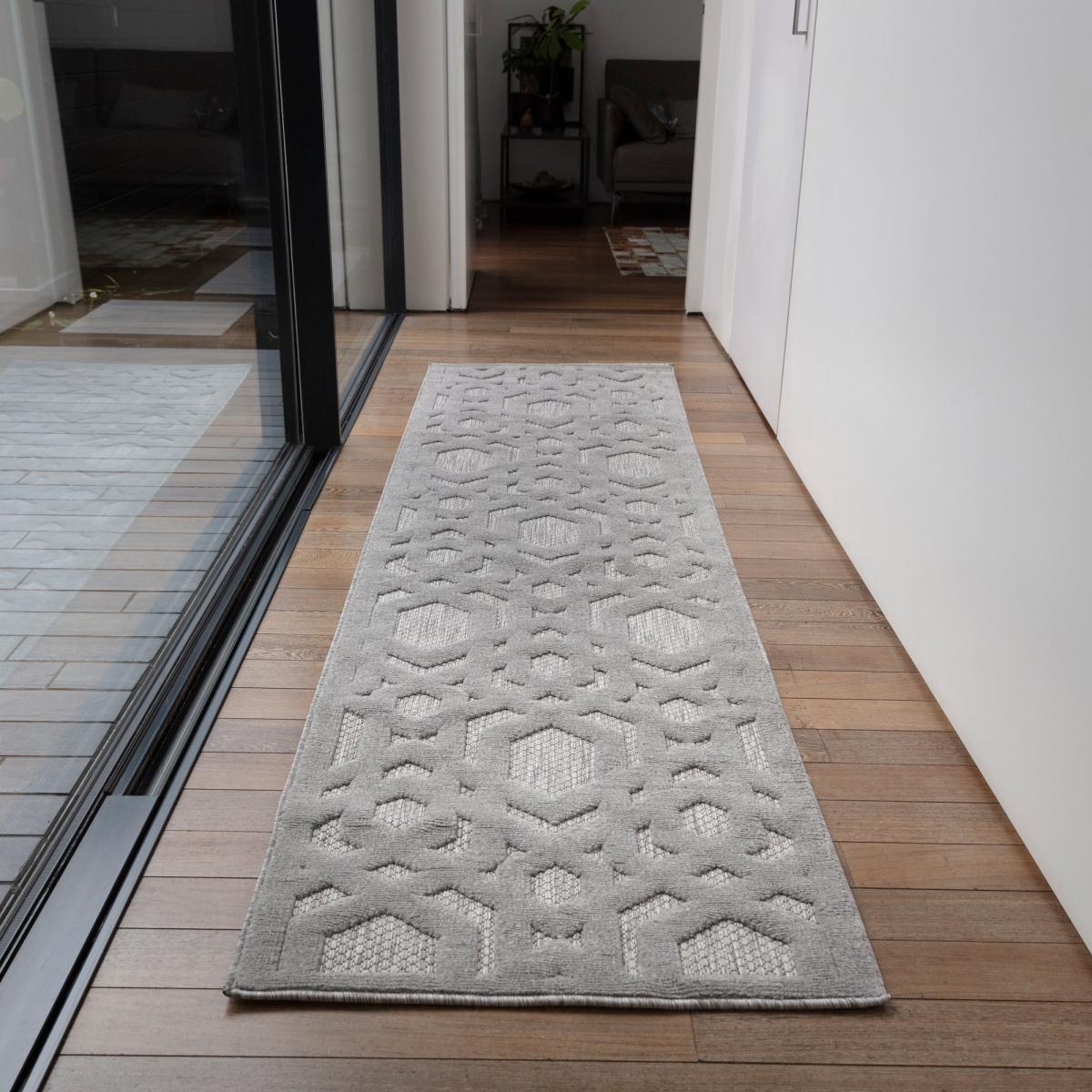 Salta Geometric Indoor Outdoor Runner Rugs in SA03 Grey – image 1