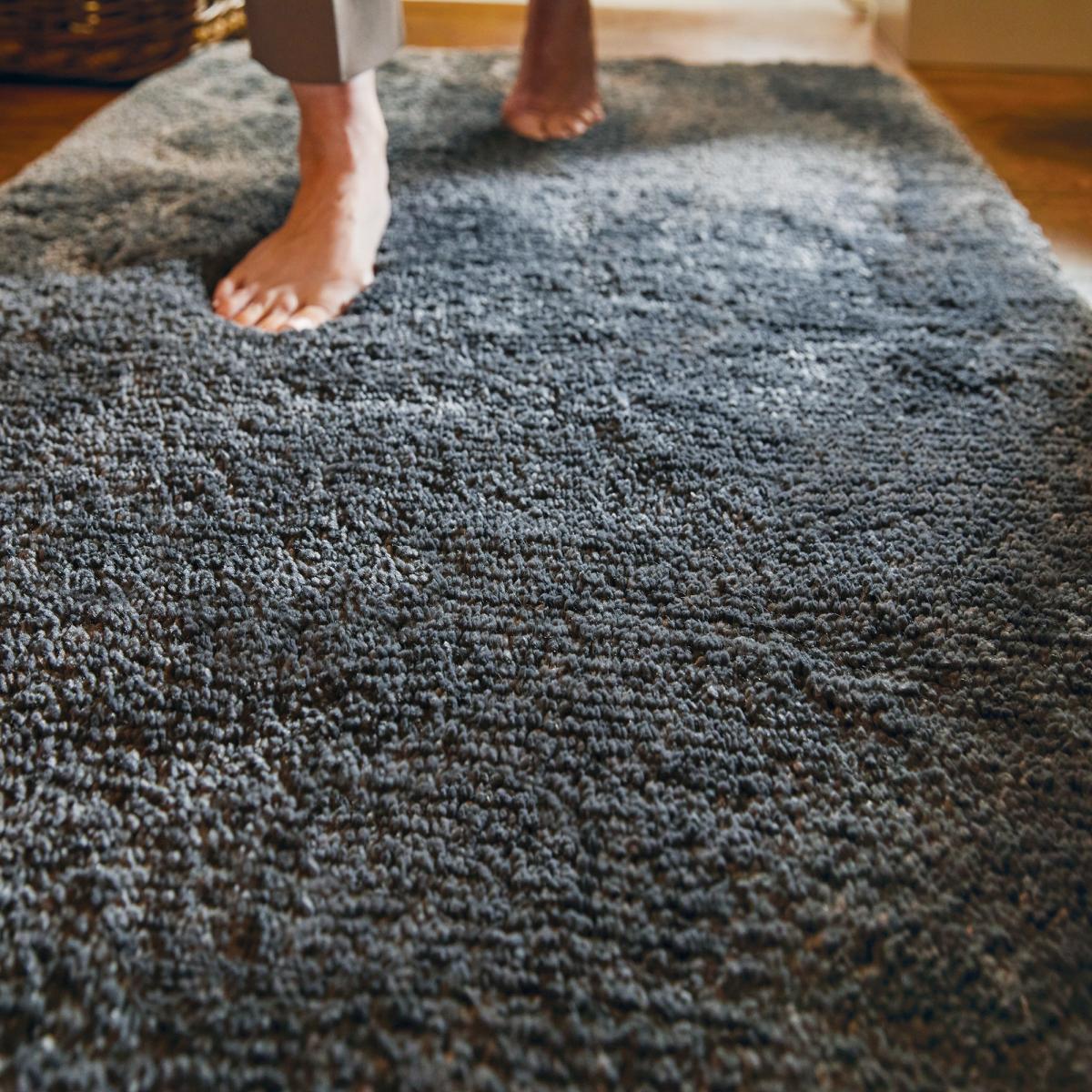Luxe Tapi Premium Washable Runner Rug in Charcoal Grey 67x150cm – image 2