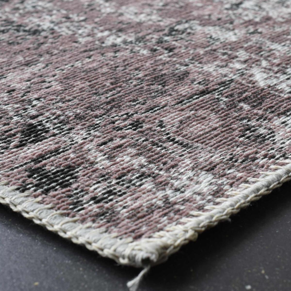 Amalfi Rugs 94010 8002 in Pale Piink – image 3