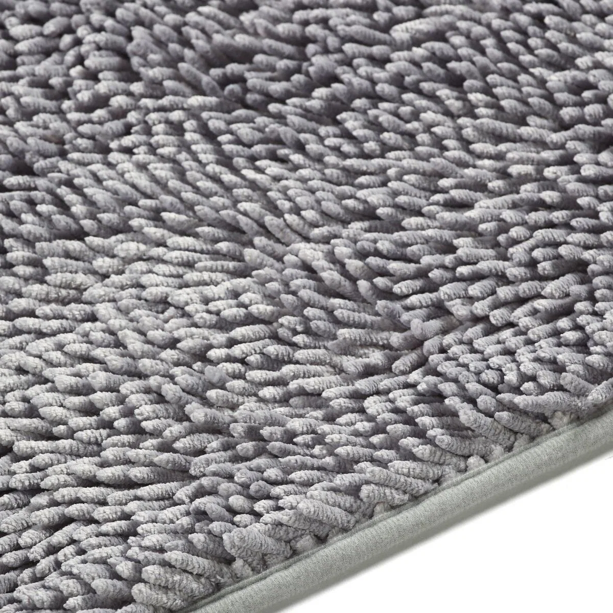 Velvet Noodle Bath Mats by Dip and Drip in Silver&nbsp;50x80cm – image 2