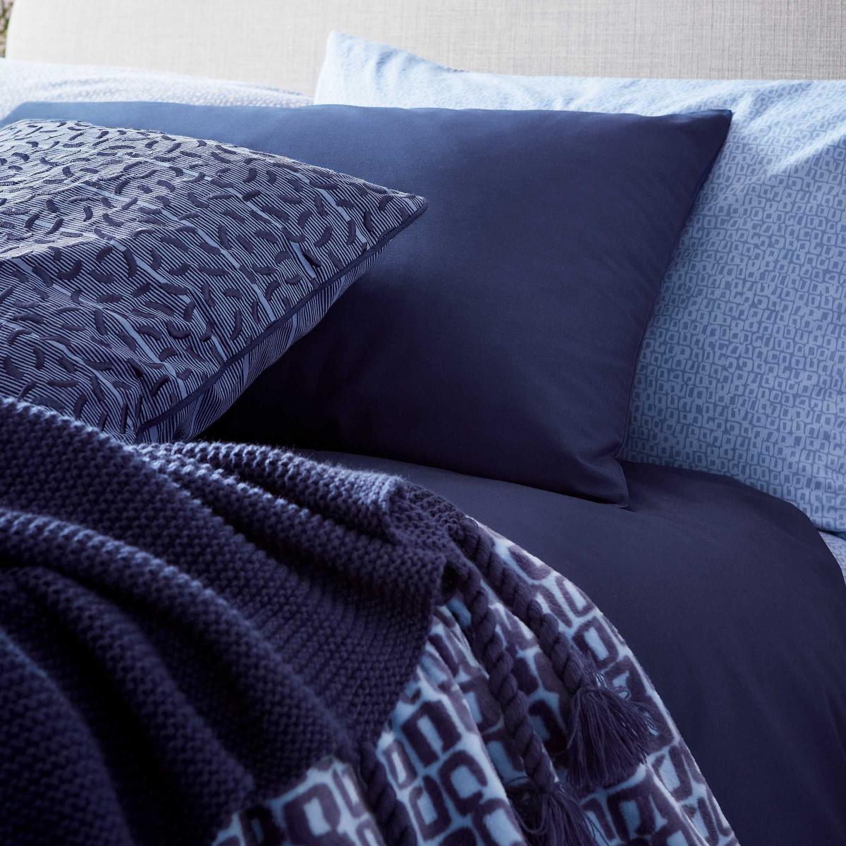 Aster Plain Bedding Duvet Cover and Pillowcase by Helena Springfield in Navy Blue 200x200cm – image 3