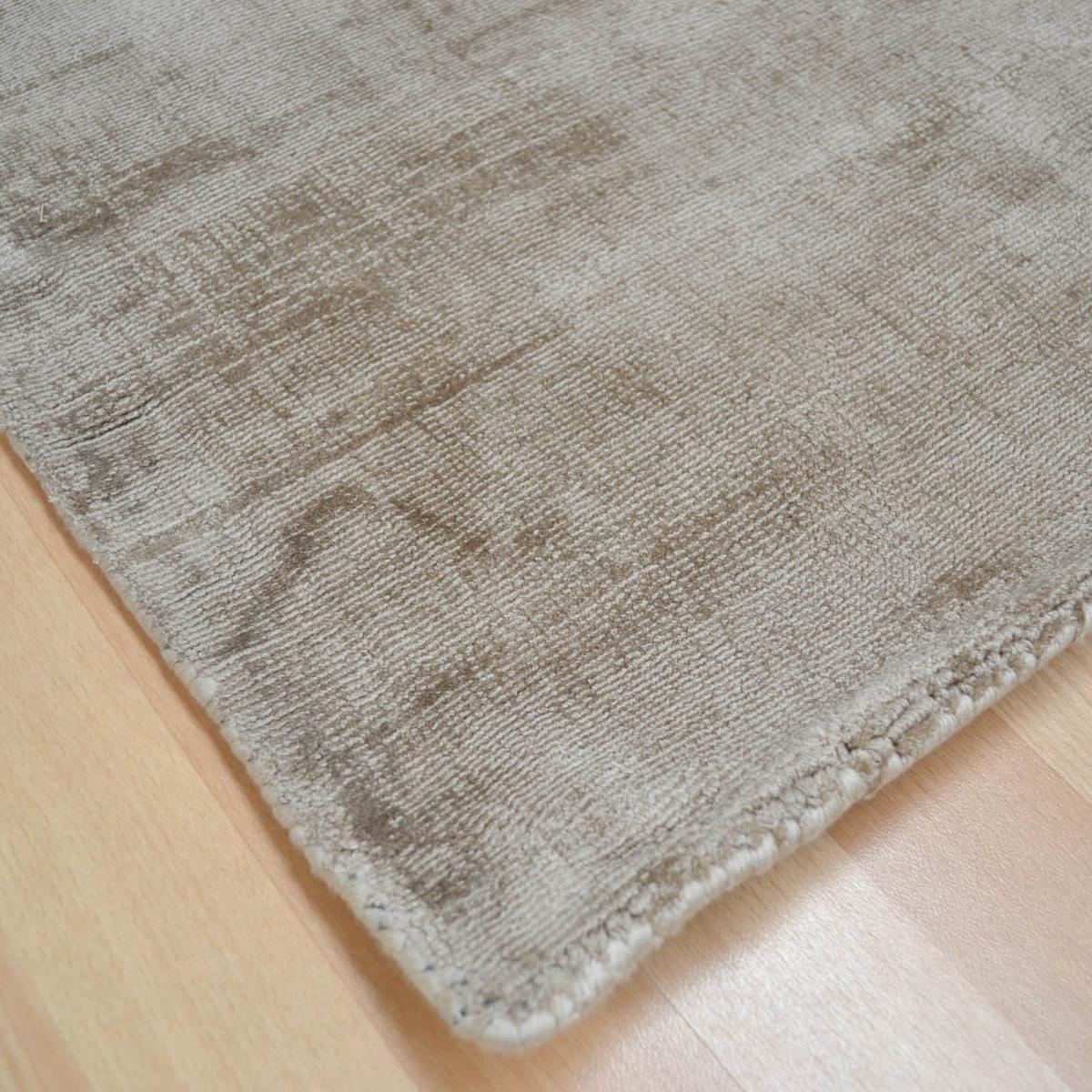 Blade Plain Rugs in Mocha – image 2
