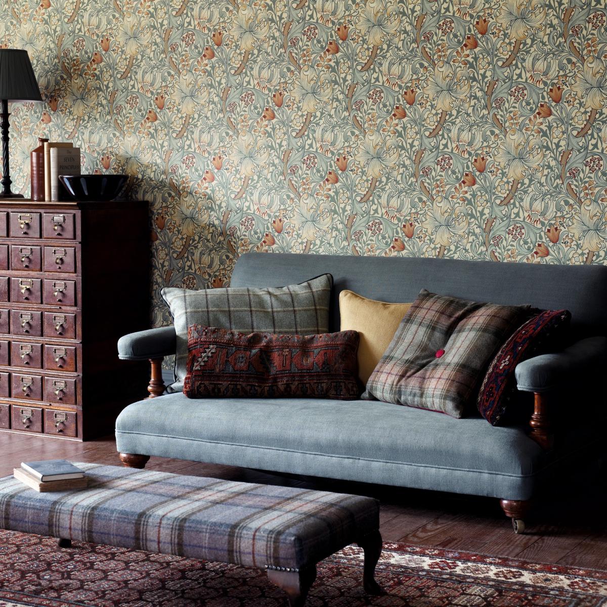 Golden Lily Wallpaper 210401 by Morris & Co in Slate Manilla Roll – image 3