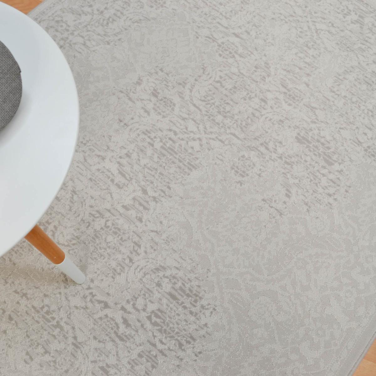 Victoriana Traditional Distressed Rugs in Cream Beige 160x230cm – image 1