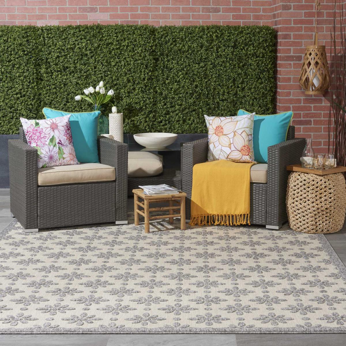 Cozumel CZM03 Indoor Outdoor floral Rugs in Cream – image 2