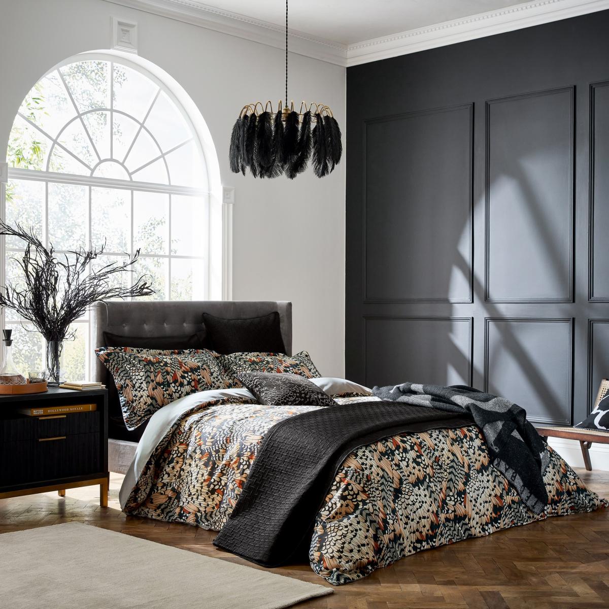 Feathers Cotton Bedding Duvet Cover and Pillowcase by Ted Baker in Multi 260x220cm – image 1