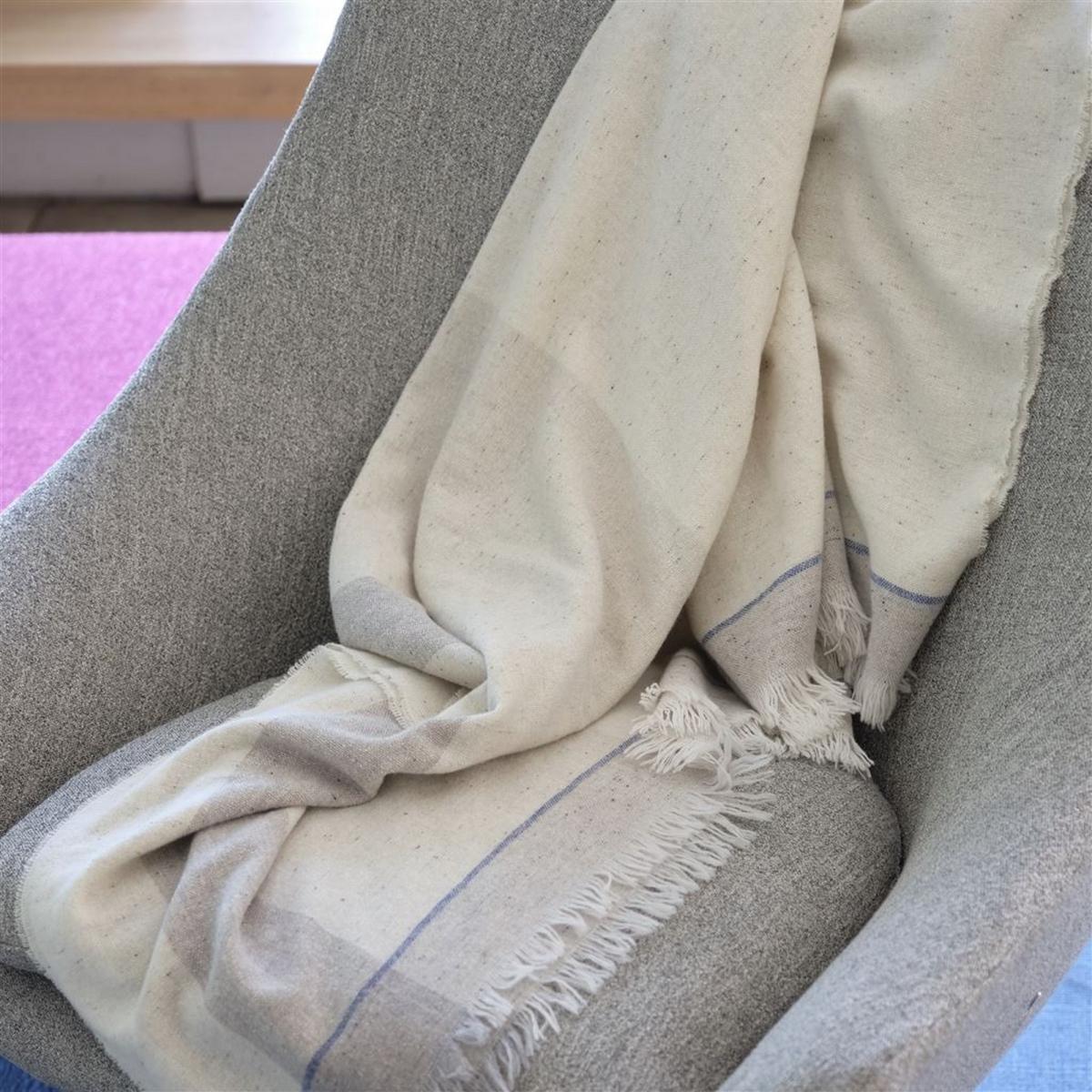 Burano Dove Wool Silk Throw in Grey By Designers Guild 130x180cm – image 1