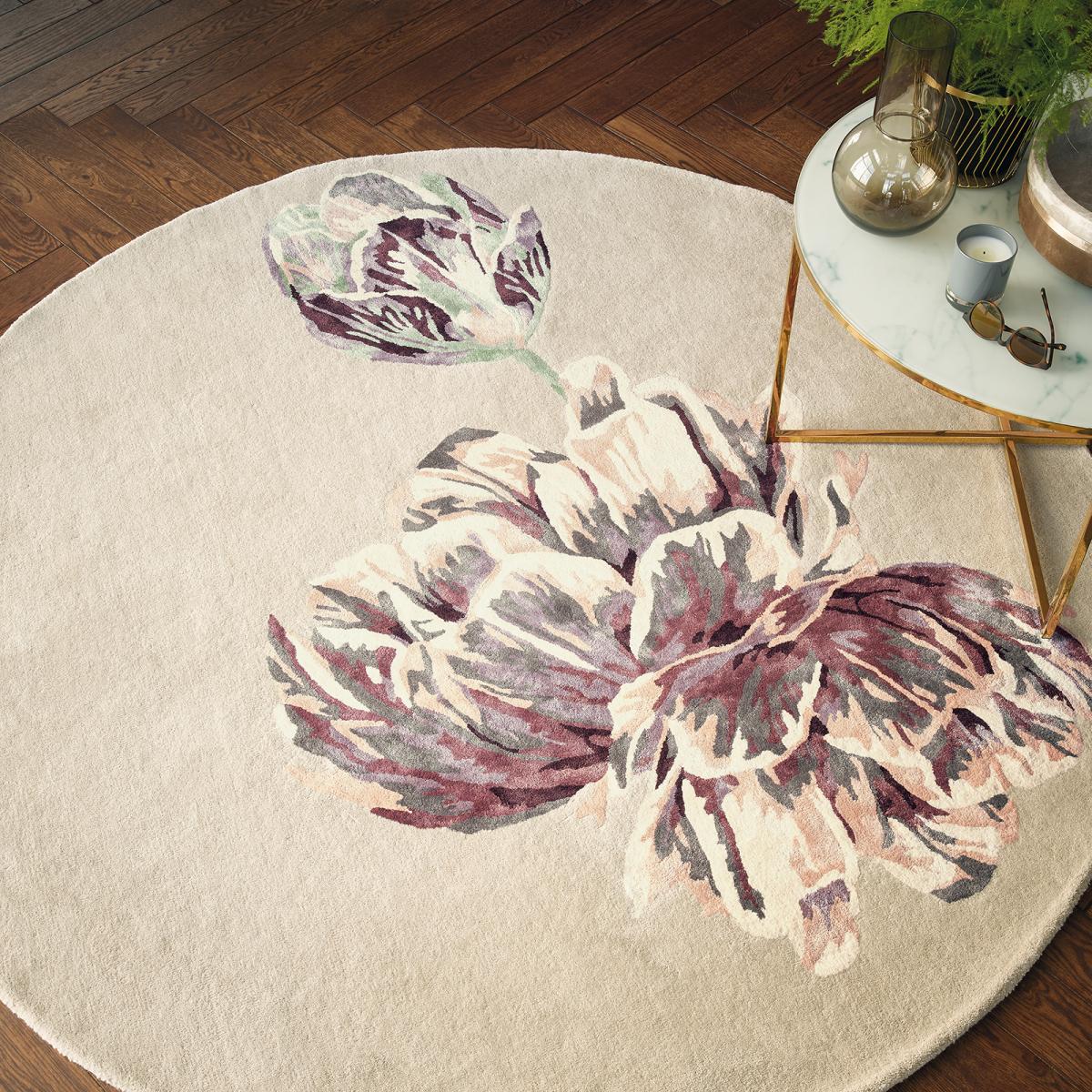 Tranquility Round Rugs 56001 by Ted Baker in Beige 200x200cm – image 1