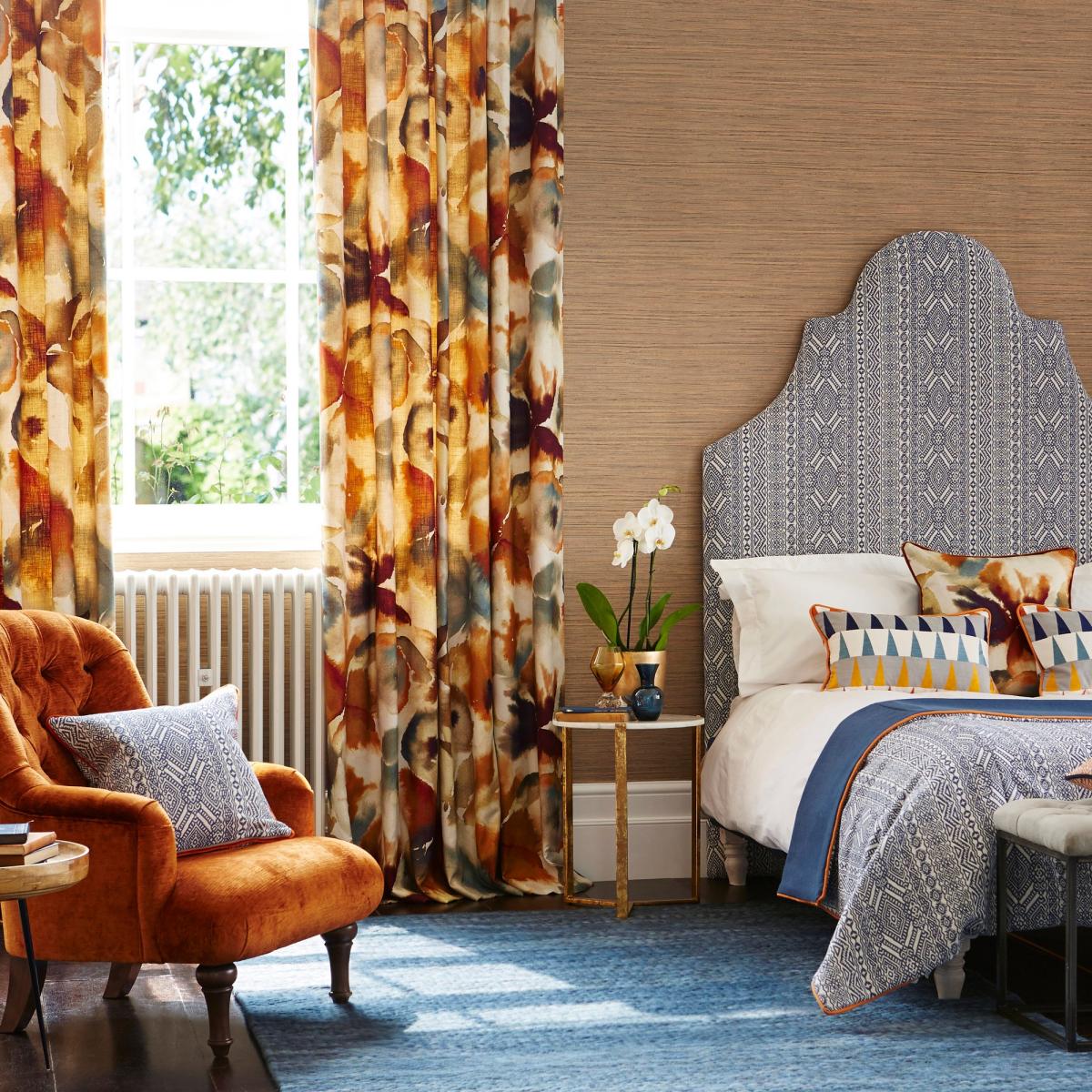 Oralia Wallpaper 111439 by Harlequin in Cupra BrownRoll – image 1