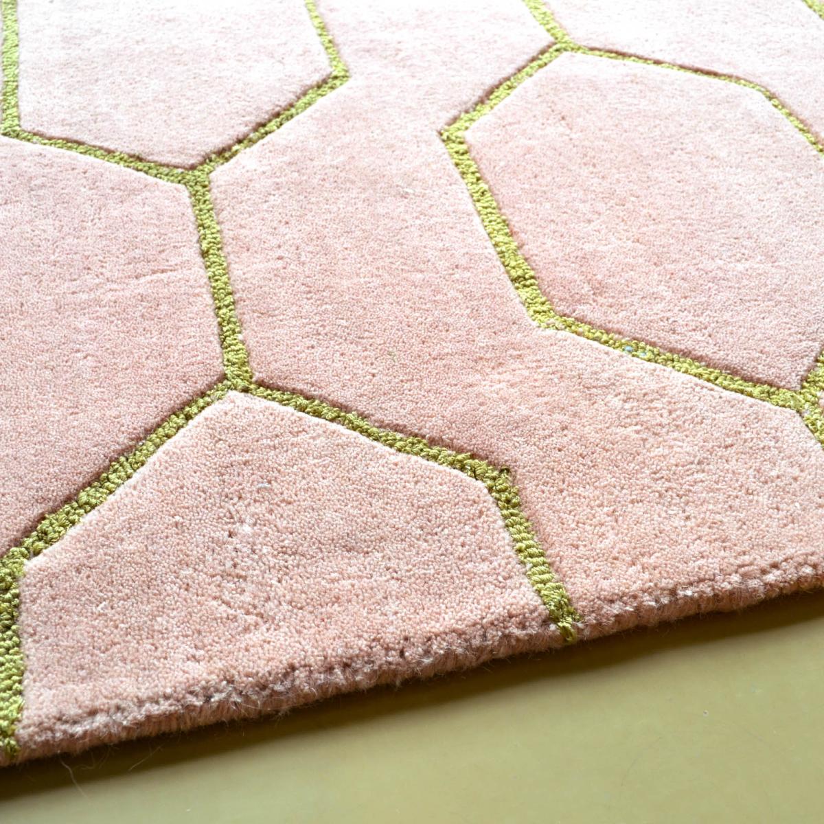 Arris Geometric Wool Rugs 37302 in Pink and Gold by Wedgwood 200x280cm – image 3