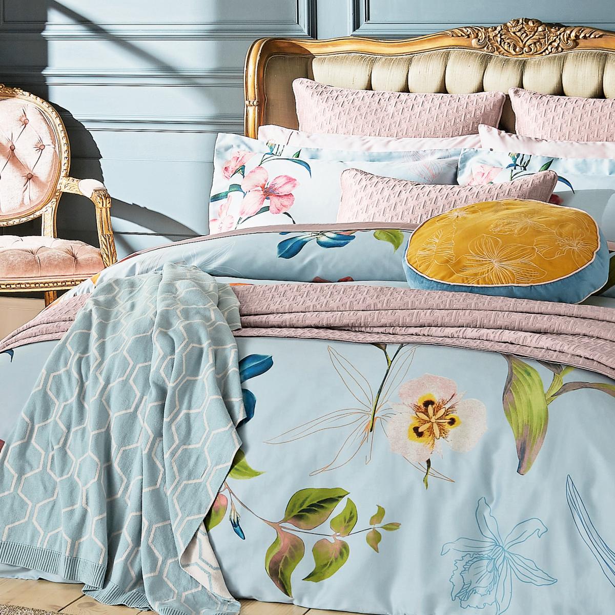 Trellis Geometric Knit Throw by Ted Baker in Opal Blue 150x200cm – image 2