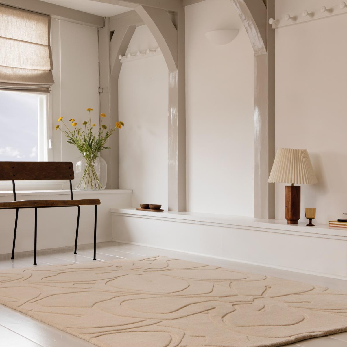 Romantic Magnolia 162701 Rugs by Ted Baker in Cream140x200cm – image 2