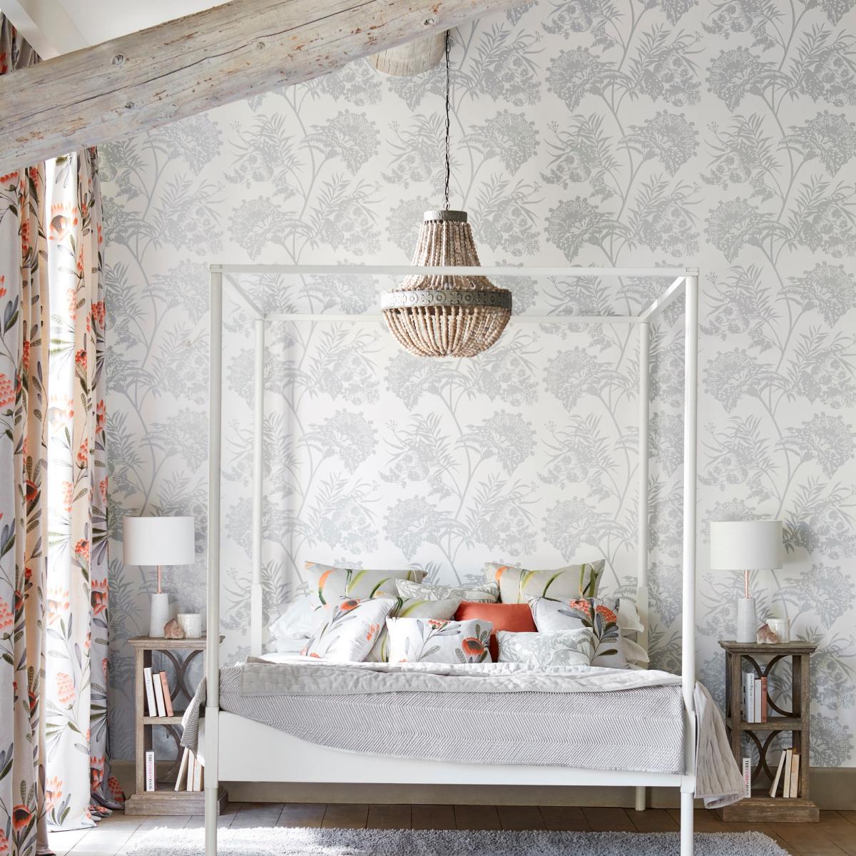 Bavero Shimmer Wallpaper 111778 by Harlequin in Silver GreyRoll – image 1