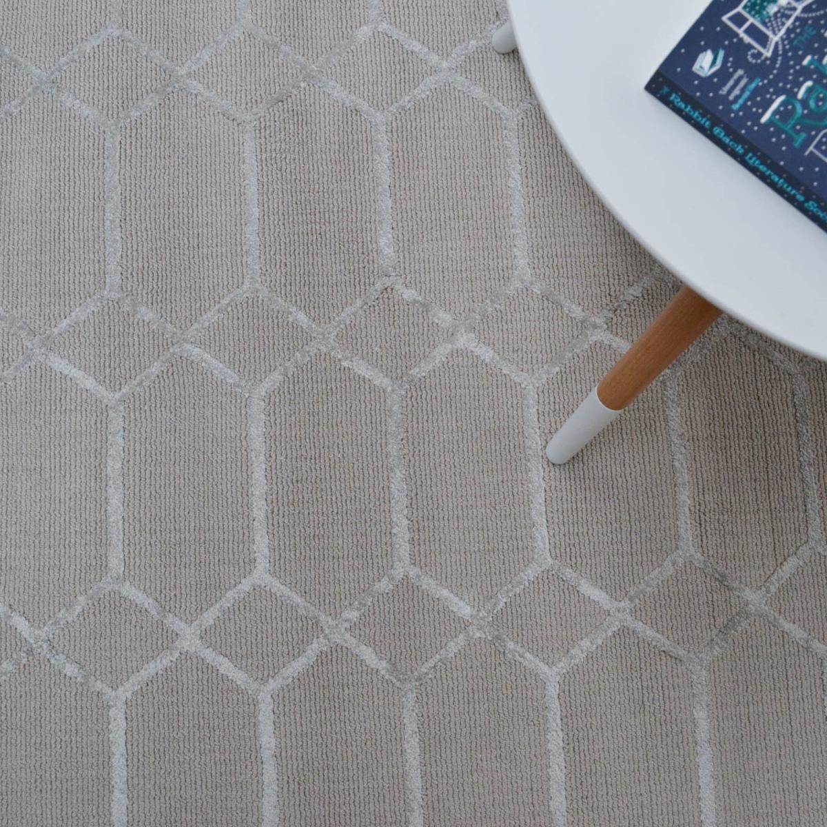 Koko Geometric Viscose Rugs in Silver Grey&nbsp;120x170cm – image 4