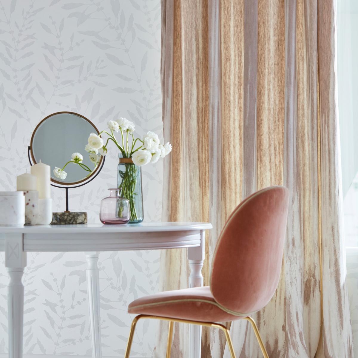 Chaconia Shimmer Wallpaper 111658 by Harlequin in Stone Grey&nbsp;Roll – image 2