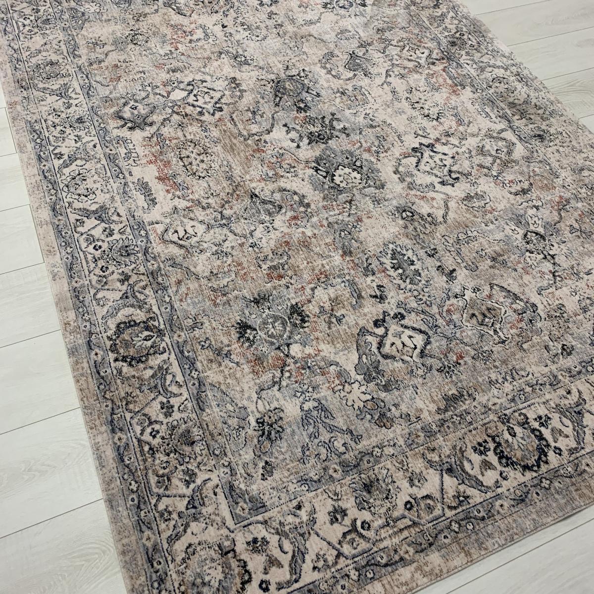 Anatolia Chobi Traditional Floral Rugs in Grey Cream – image 1