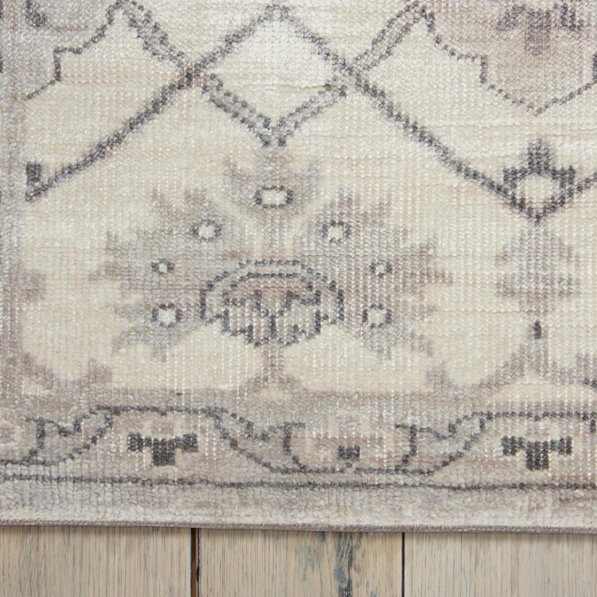 Aldora ALD01 Traditional Bordered Rugs in Silver Grey by Nourison 69x91cm – image 1