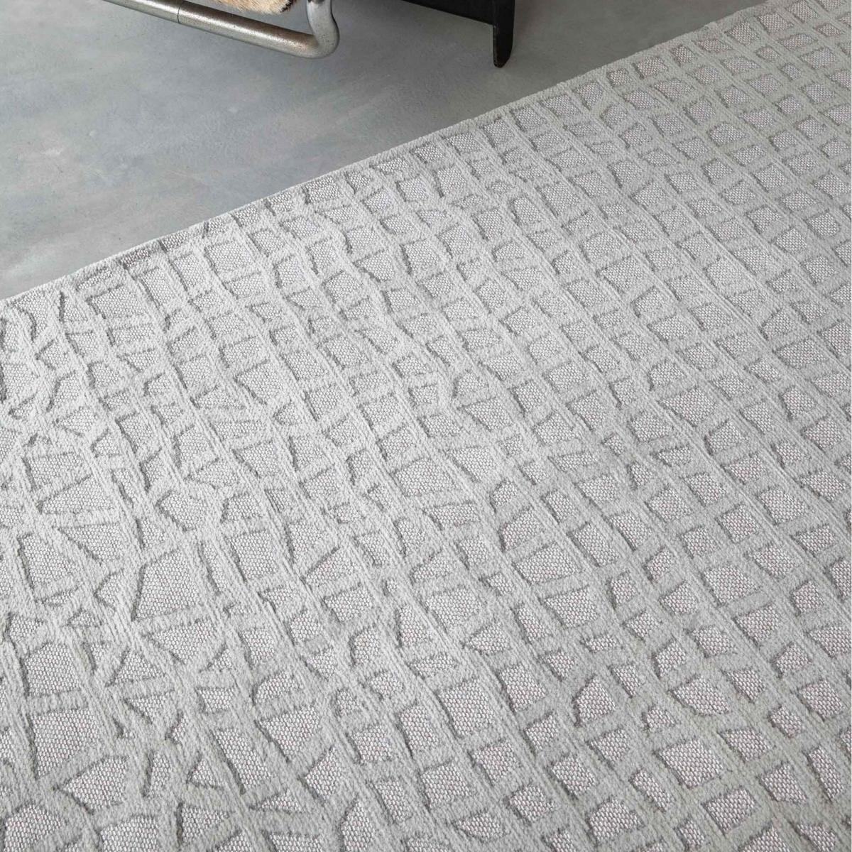Structures Trammel Rug 9246 in Willow White – image 2