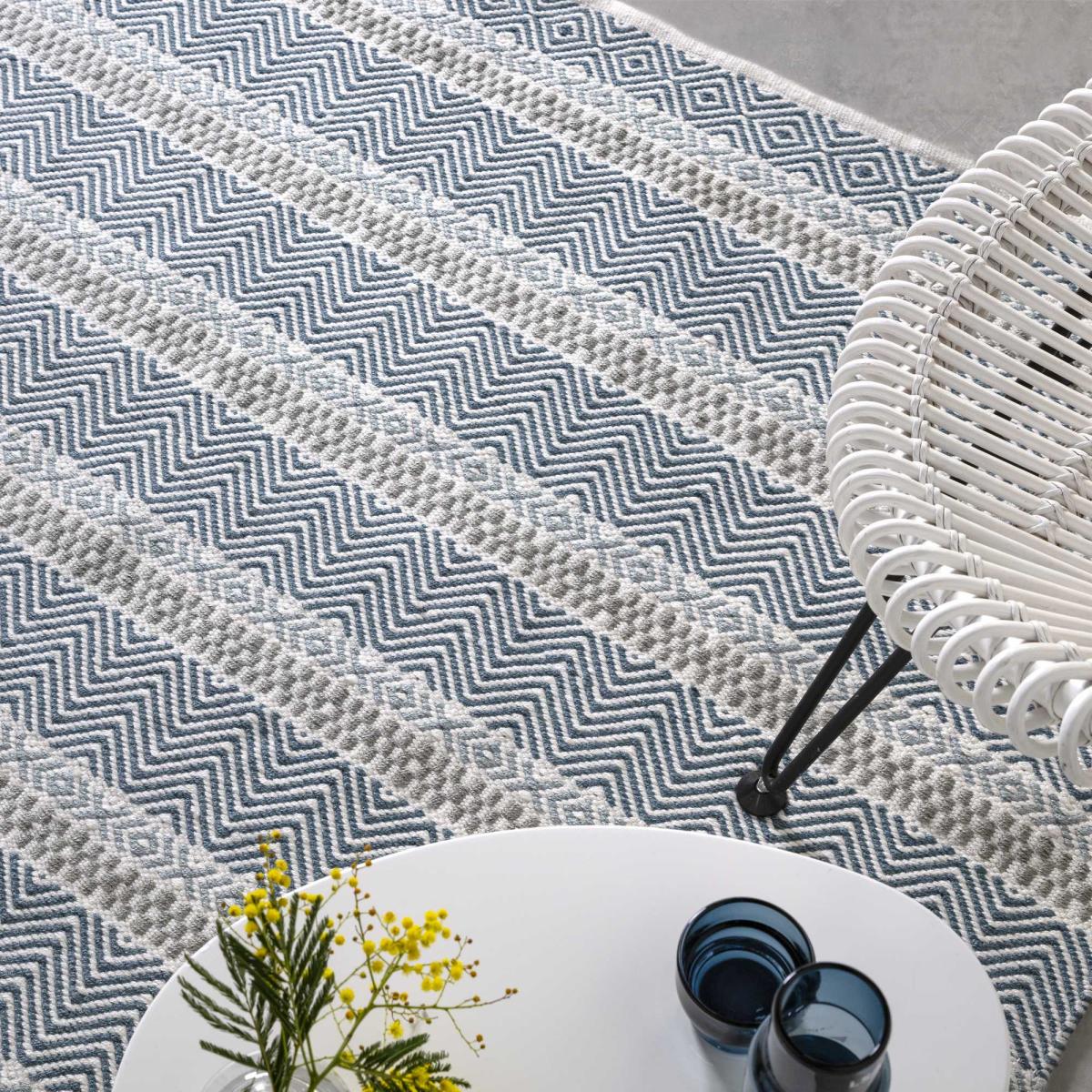 Boardwalk Stripe Indoor Outdoor Rugs in Blue Multi 200x290cm – image 1
