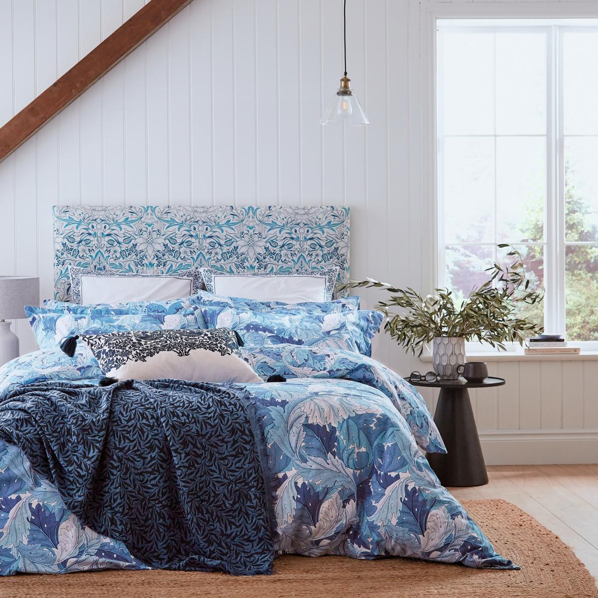 Acanthus Bedding by Morris and Co in Woad Blue74x48cm – image 1