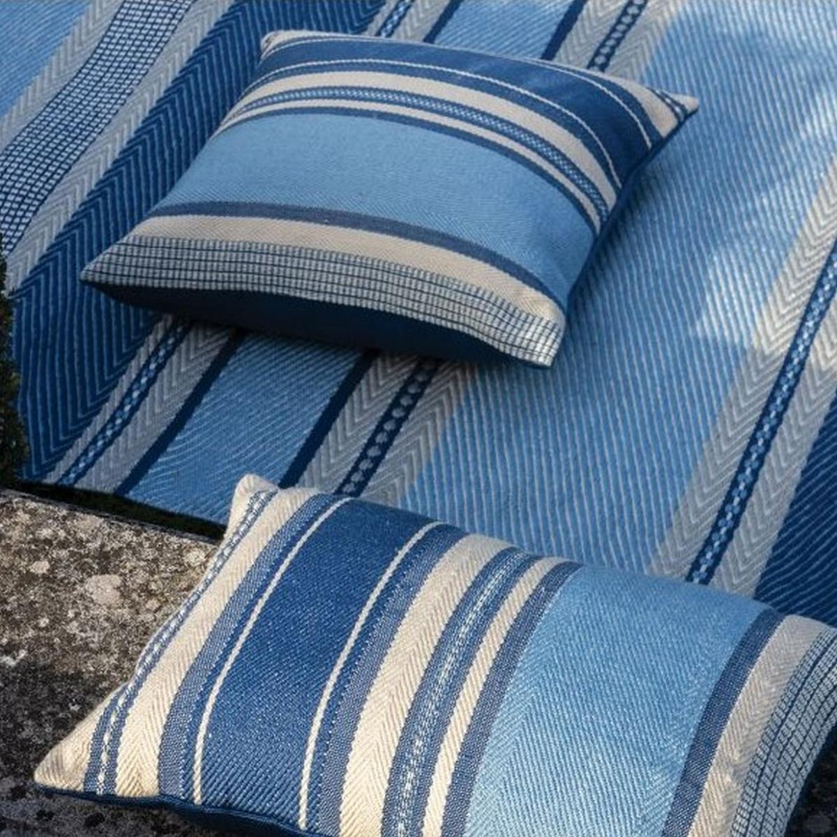 Santa Cruz Stripe Outdoor Rugs in Denim Blue by William Yeoward250x350cm – image 2