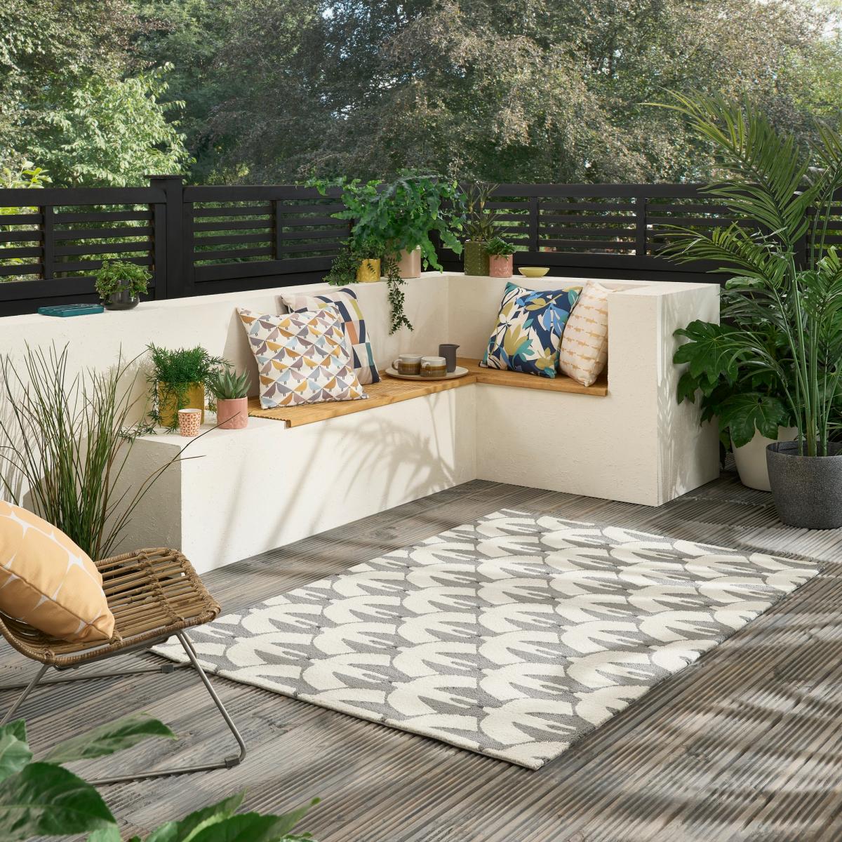 Pajaro Indoor Outdoor Rugs 423904 by Scion in Slate Grey – image 1