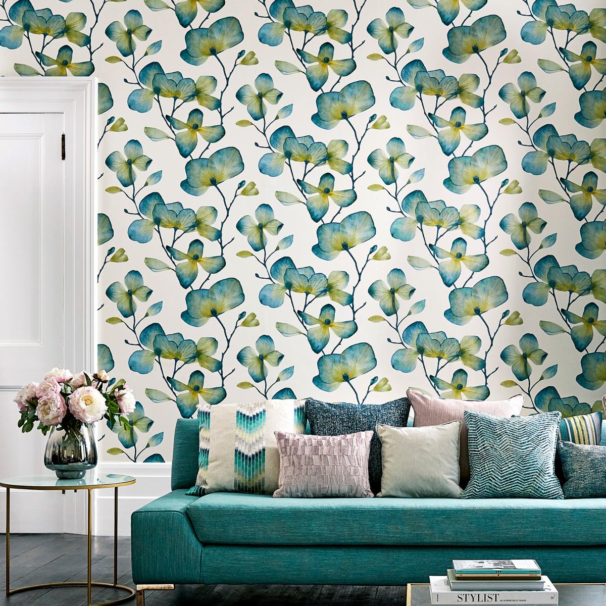 Kienze Wallpaper 111957 by Harlequin in Marine ZestRoll – image 2
