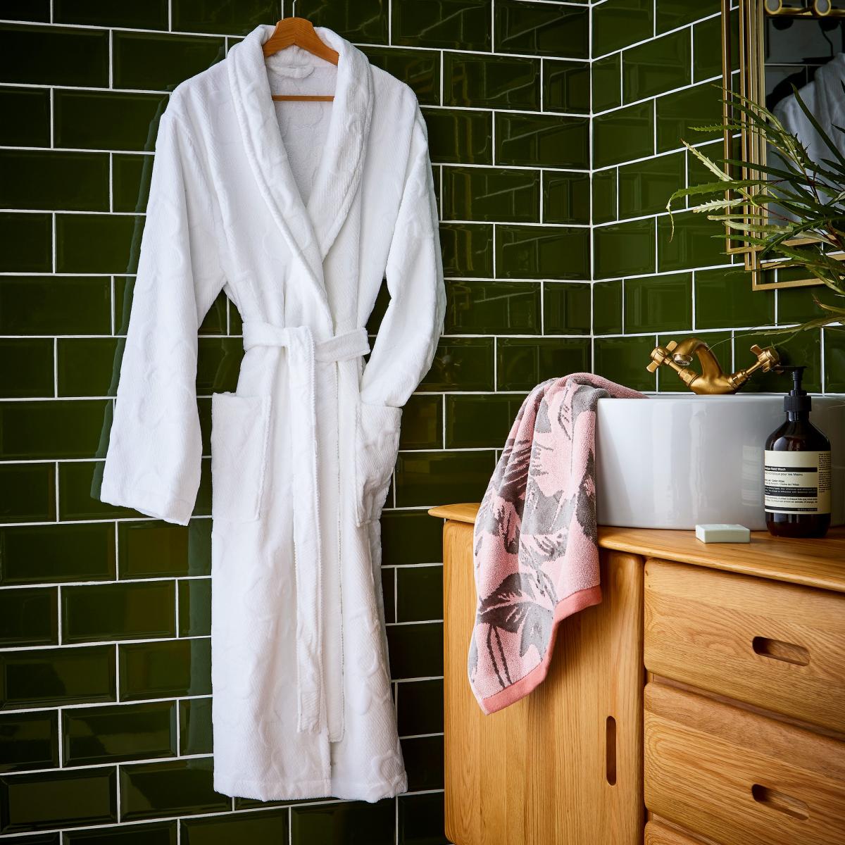 Magnolia Floral Cotton Robe by Ted Baker in WhiteL/XL – image 1