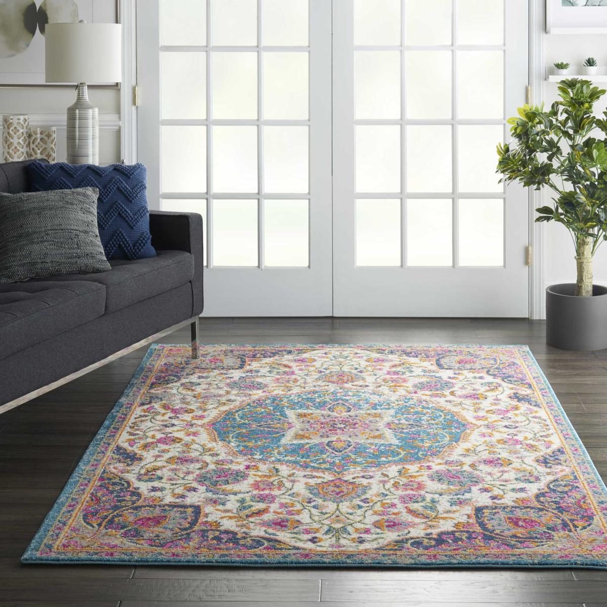 Passion Vintage Distressed Medallion Rugs PSN22 in Ivory Multicolour – image 1