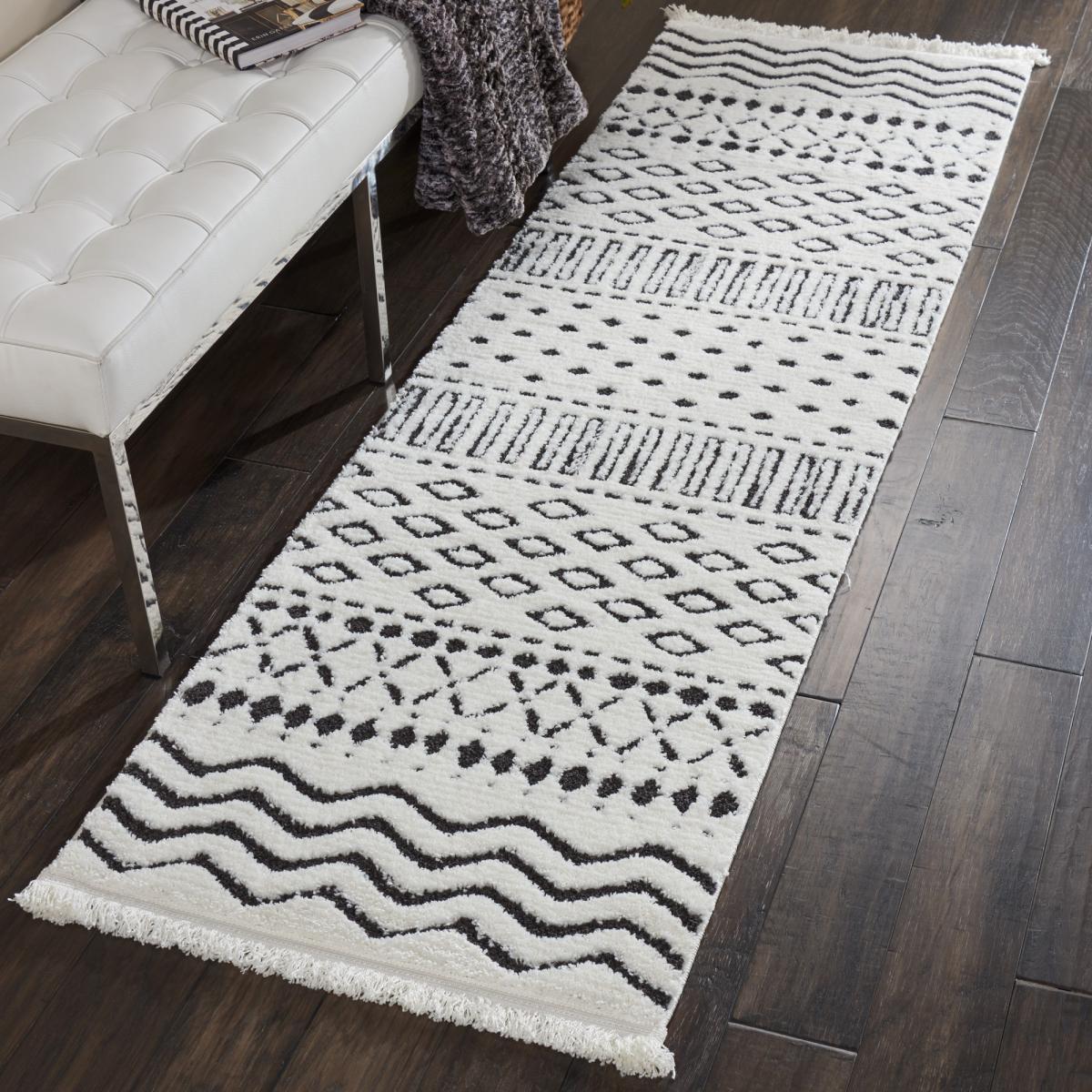 Kamala Hallway Runners DS501 by Nourison in White66x229cm – image 1