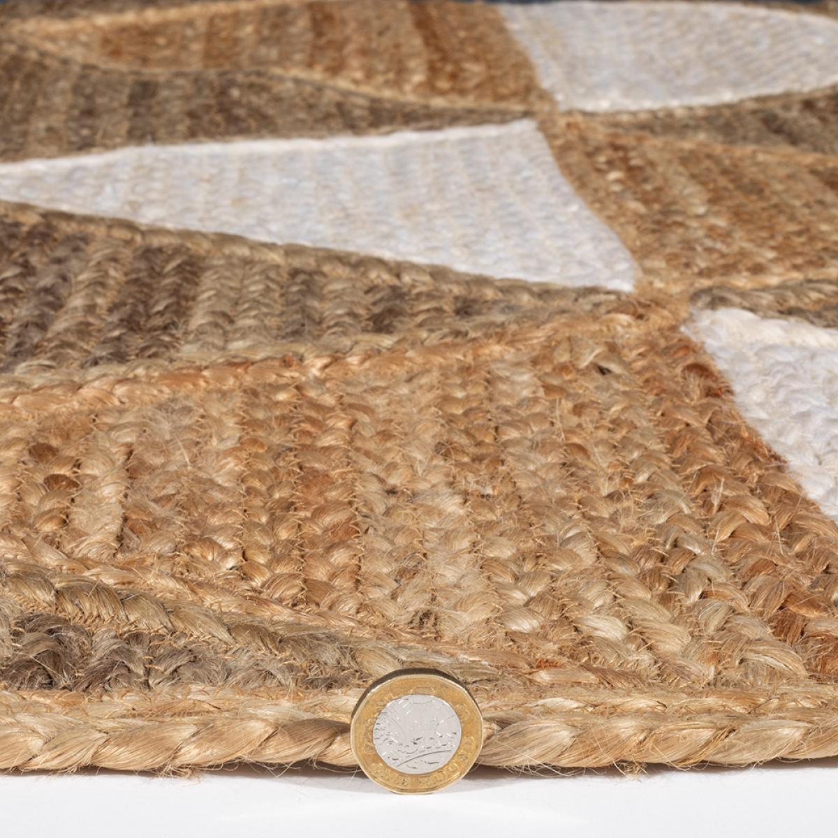 Natural Geometric Prestbury Hand Braided Jute Rug in Natural 120x170cm – image 4