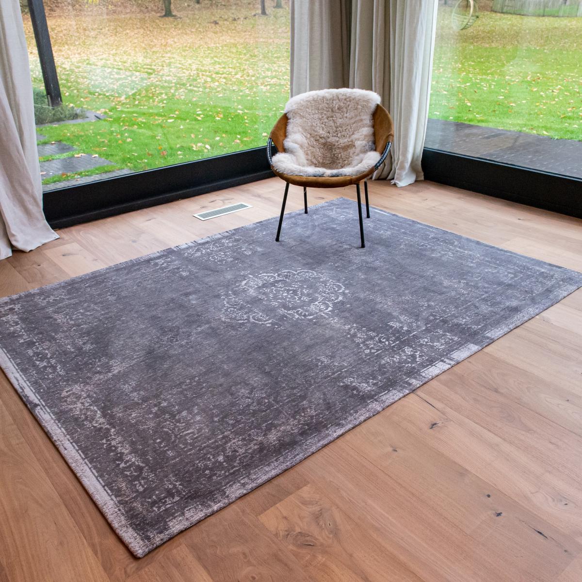 Louis De Poortere Designer Rugs Medallion in 9148 Stone – image 2