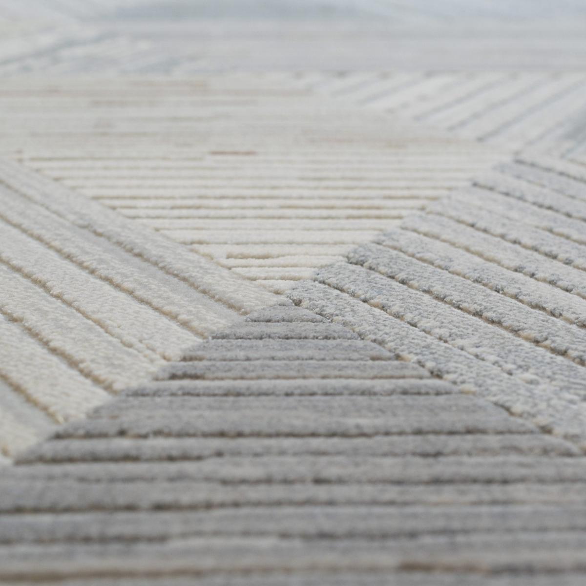 Canyon Geometric Carved 52047 6464 Rugs in Beige 160x230cm – image 3