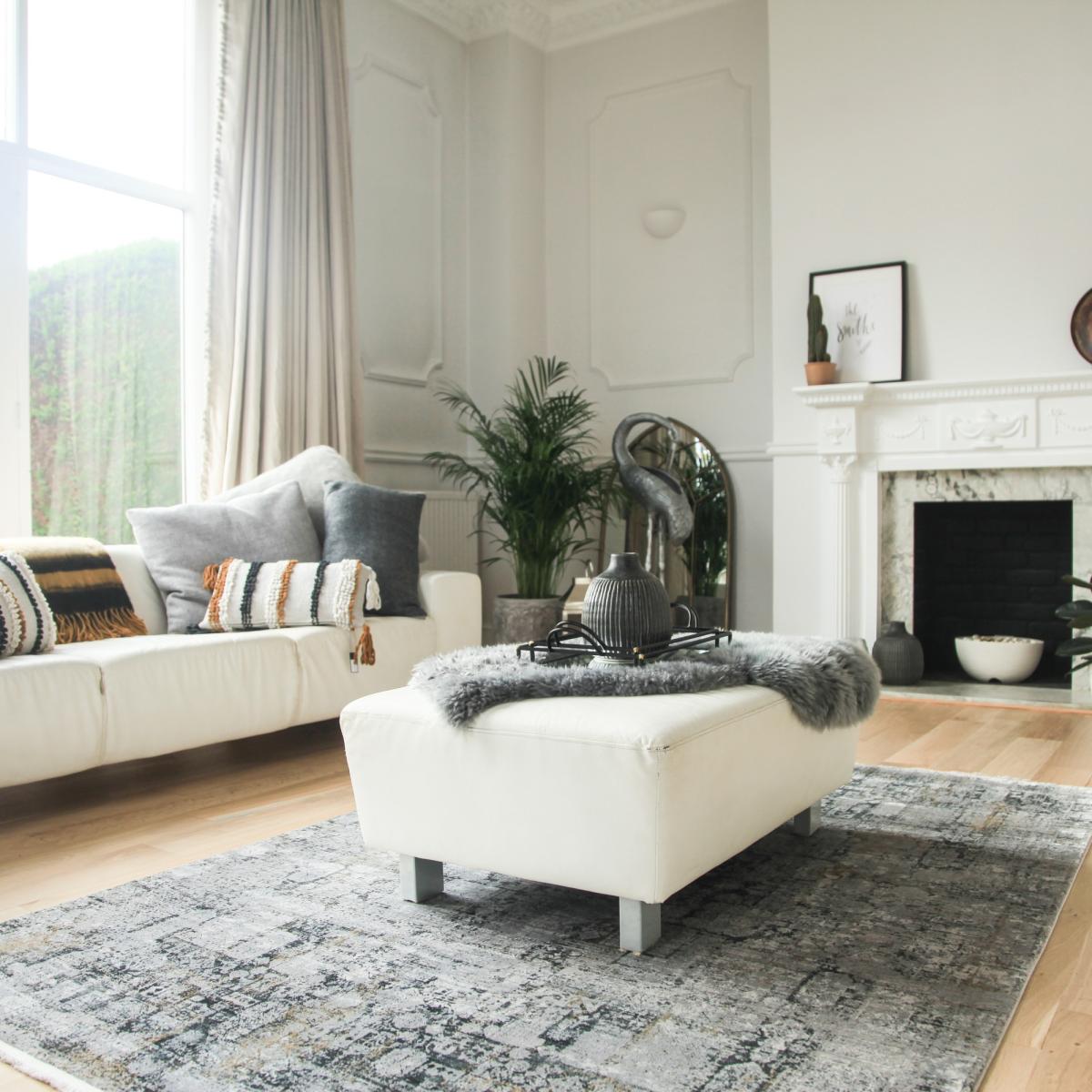 Luxury Toros Grace Distressed Rugs In Grey – image 1