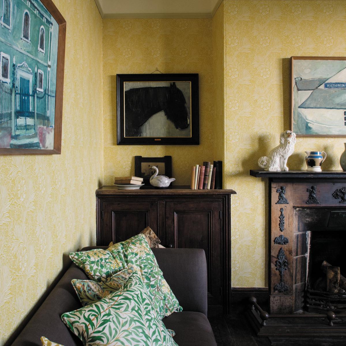 Marigold Wallpaper 217091 by Morris & Co in Yellow&nbsp;Roll – image 3