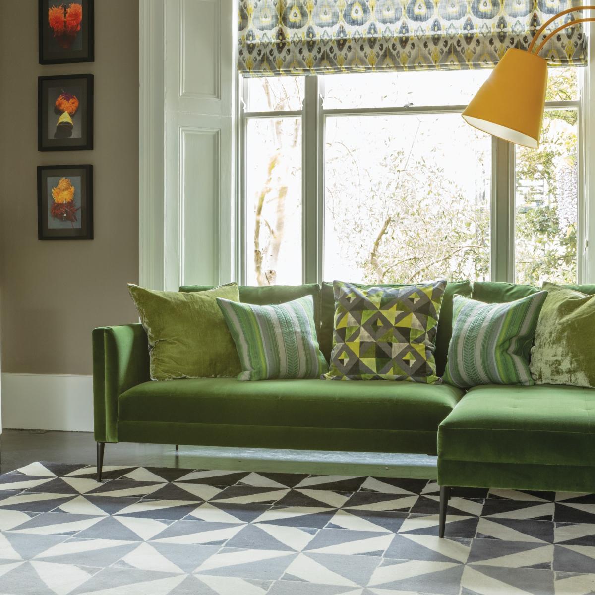 Baldosa Designer Wool Rugs in Slate Grey by William Yeoward160x260cm – image 2