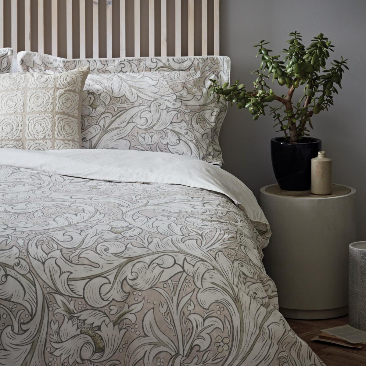 Pure Bachelors Bedding Duvet Cover and Pillowcase By Morris & Co in Sea Pink 140x200cm – image 2