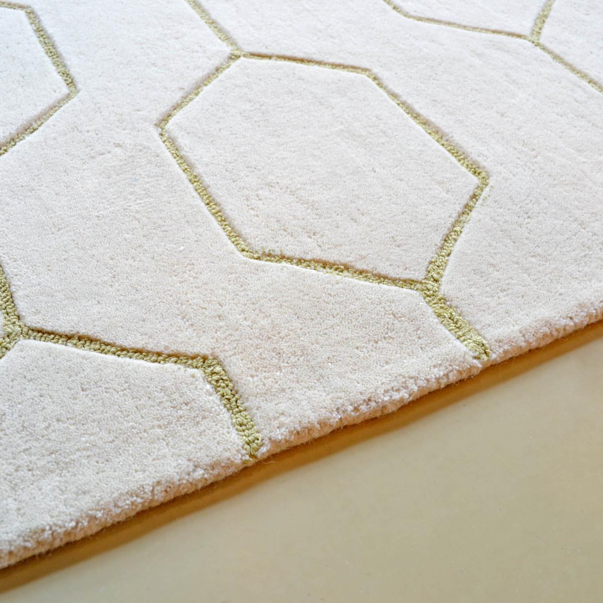Arris Geometric Wool Rugs 37309 in Cream and Gold by Wedgwood 120x180cm – image 3