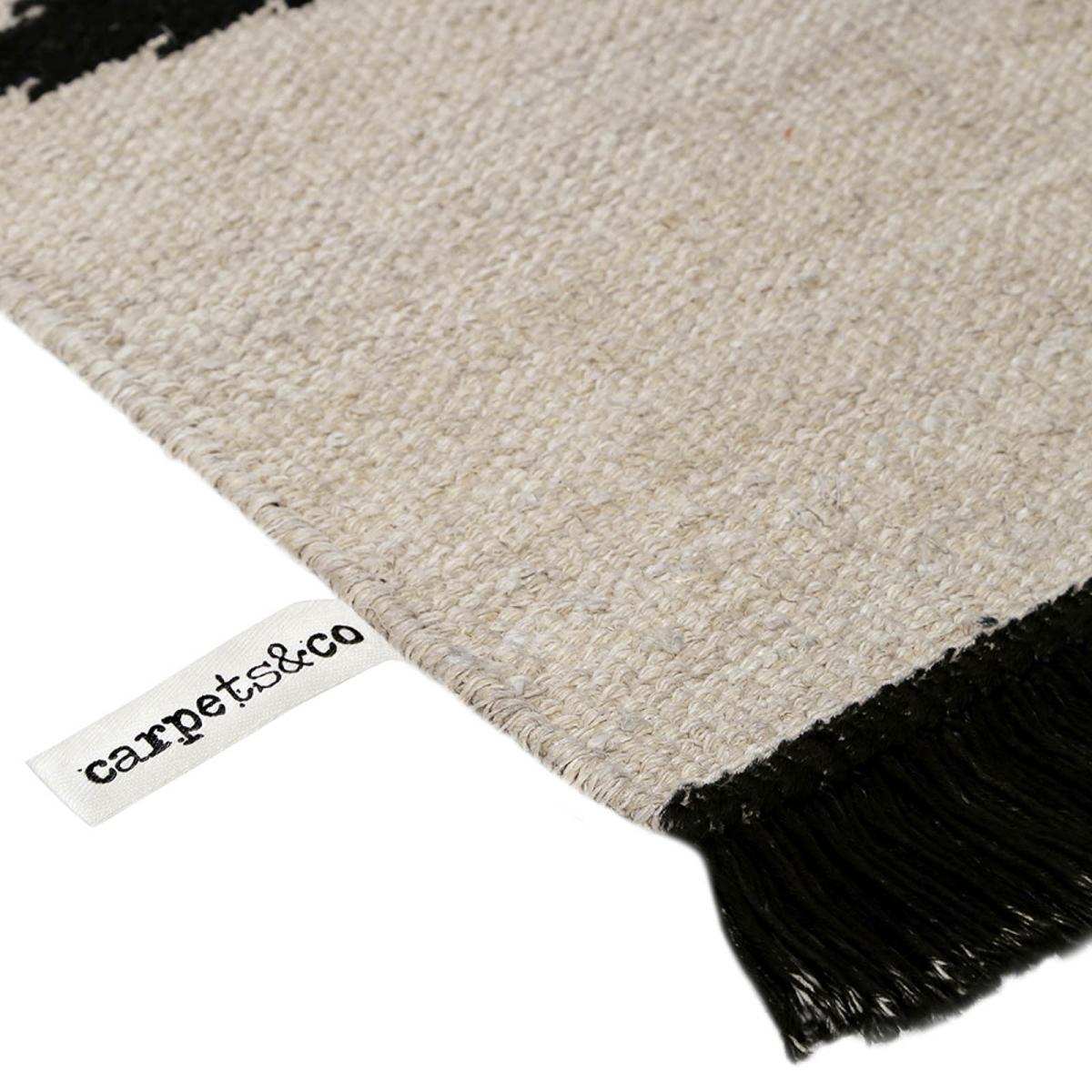 Smart Triangle Rugs 0002 01 by Carpets & Co in Black and White – image 2