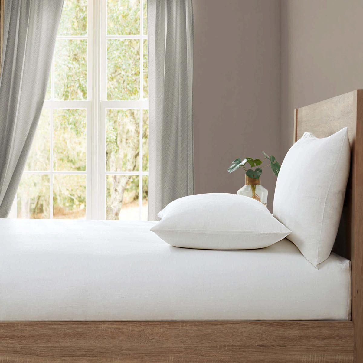 Lazy Linen Plain Fitted Bed Sheet in White 260x220cm – image 1