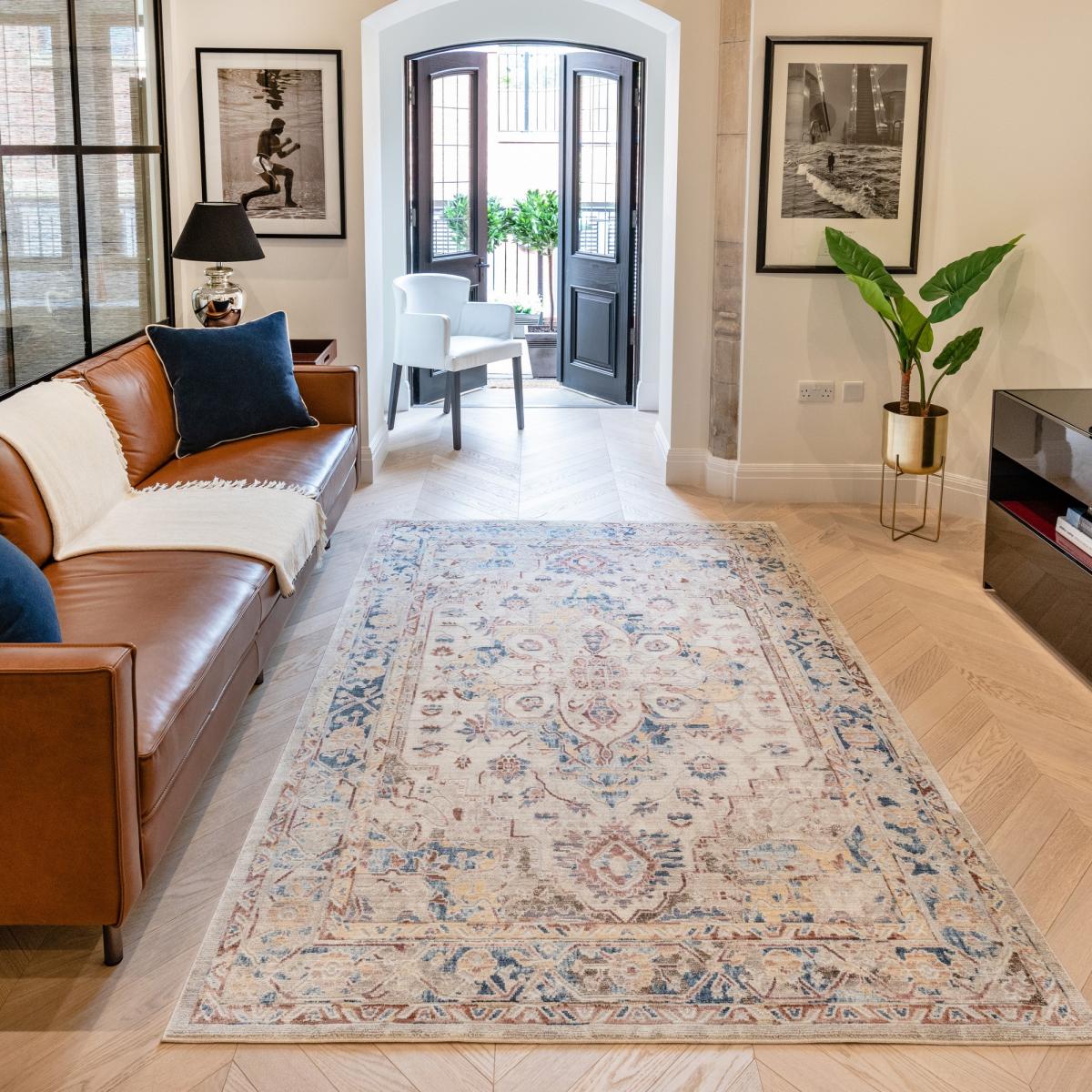 Heritage Traditional Medallion HRTG101 Rugs in Ivory Multi 160x236cm – image 1