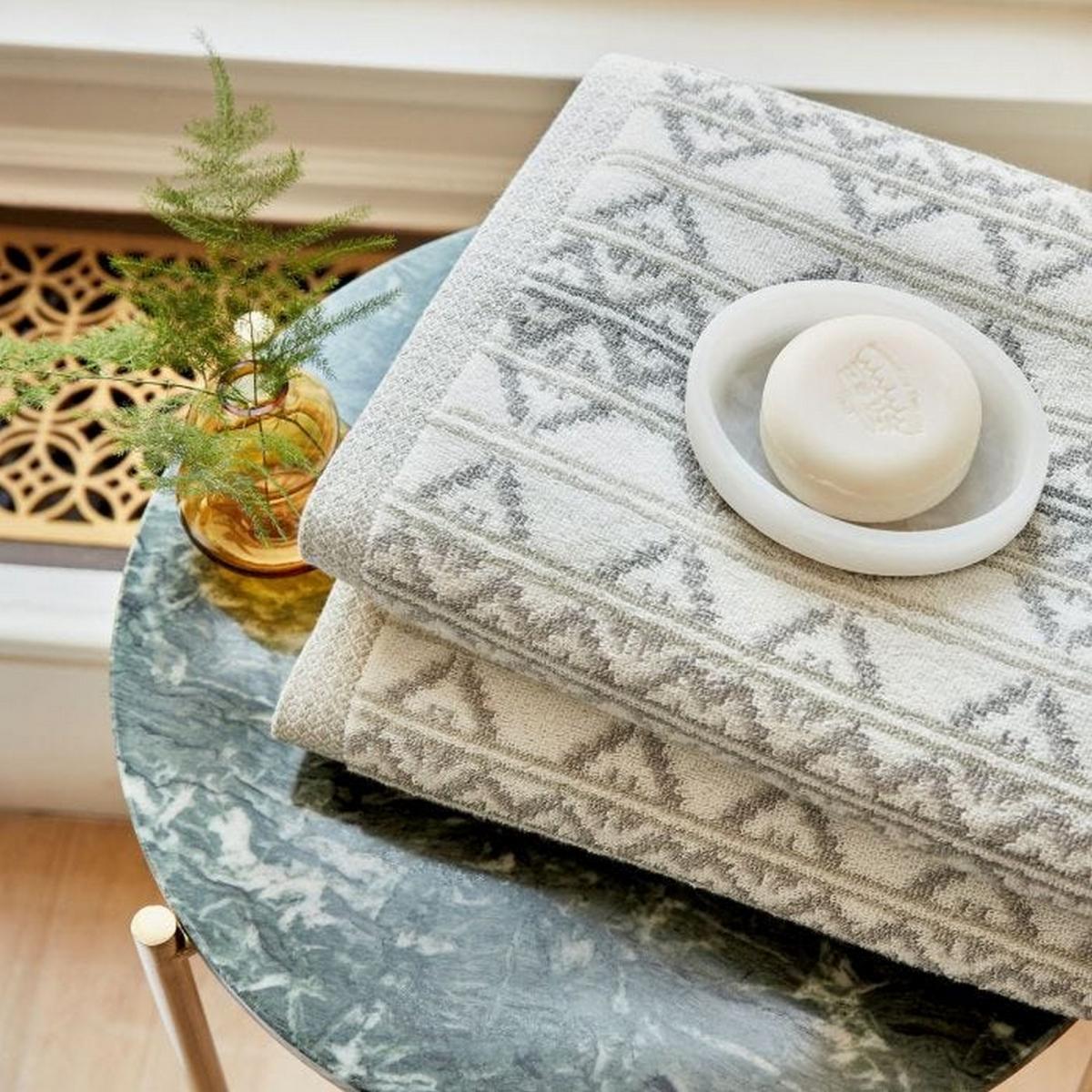 Navah Geometric Cotton Towel in Sage Green 90x150cm – image 1