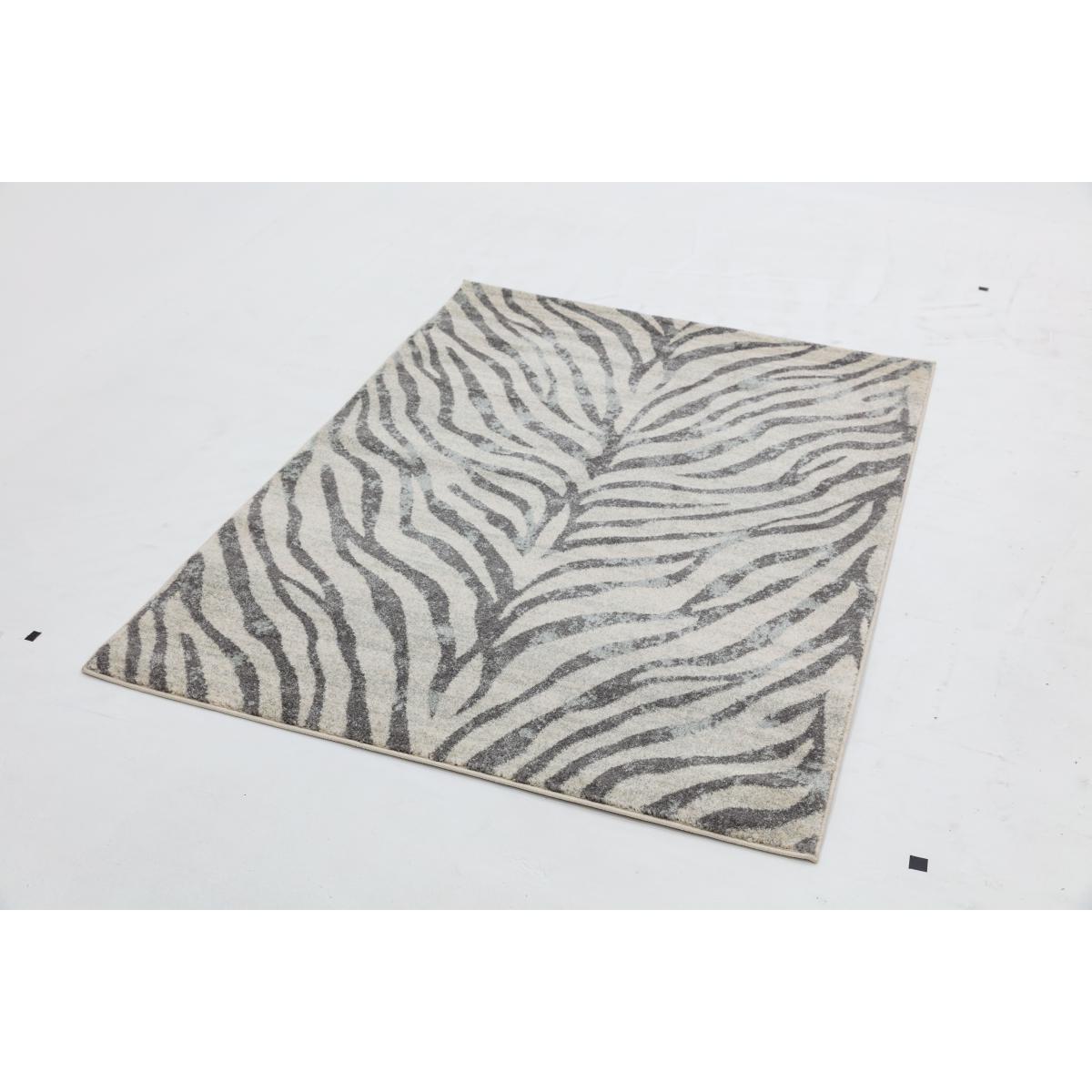 Nairobi Large Rug in Iron - sofa.com – image 3