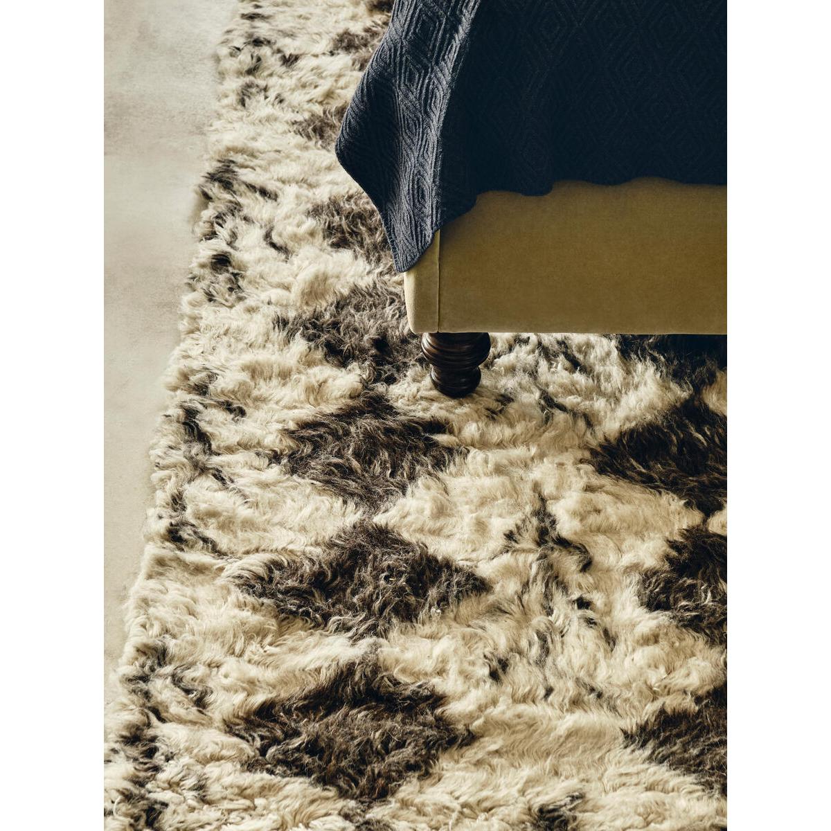 Flora Rug, 200 x 300cm – image 4