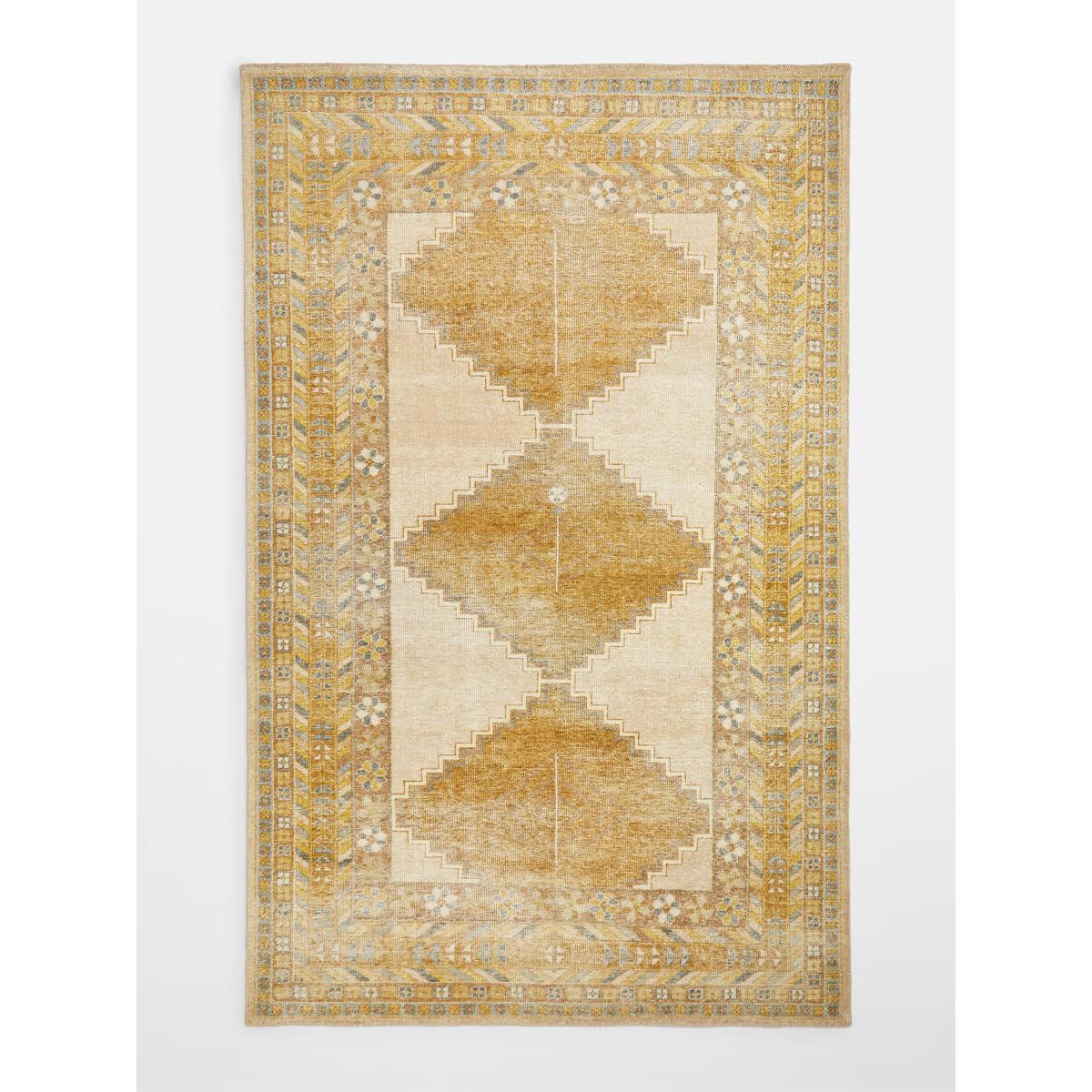 Basri Rug, 170 x 240cm – image 1