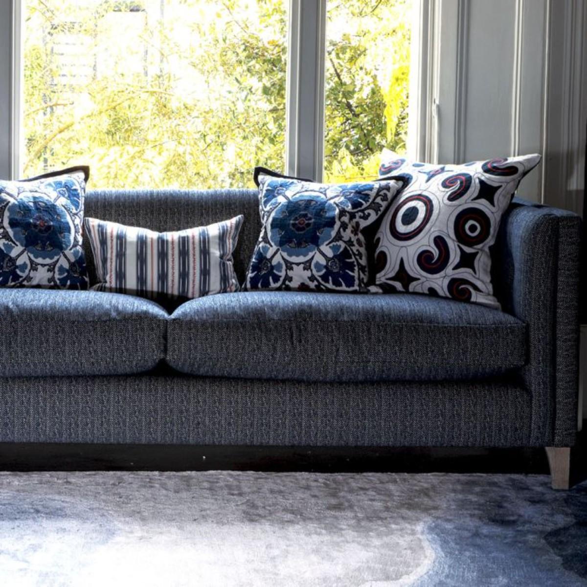 William Yeoward | Onda Indigo Rug | 160 CM X 260 CM – image 3